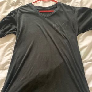 Flag Nor Fail V-Neck shirt M